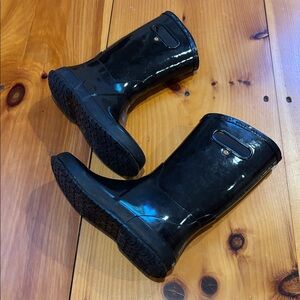 BOGS Youth 5 High Sheen Black Rain Boots